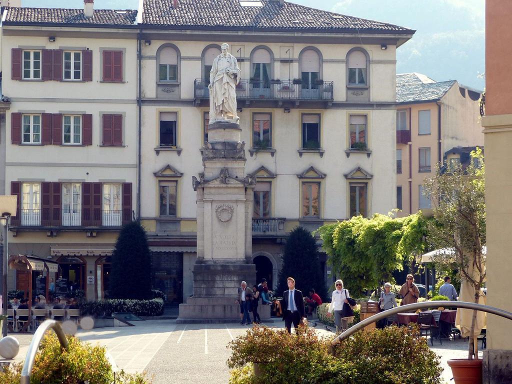 Fontana Rooms Lake Como Exteriör bild