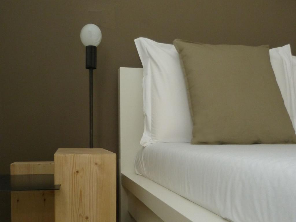 Fontana Rooms Lake Como Rum bild