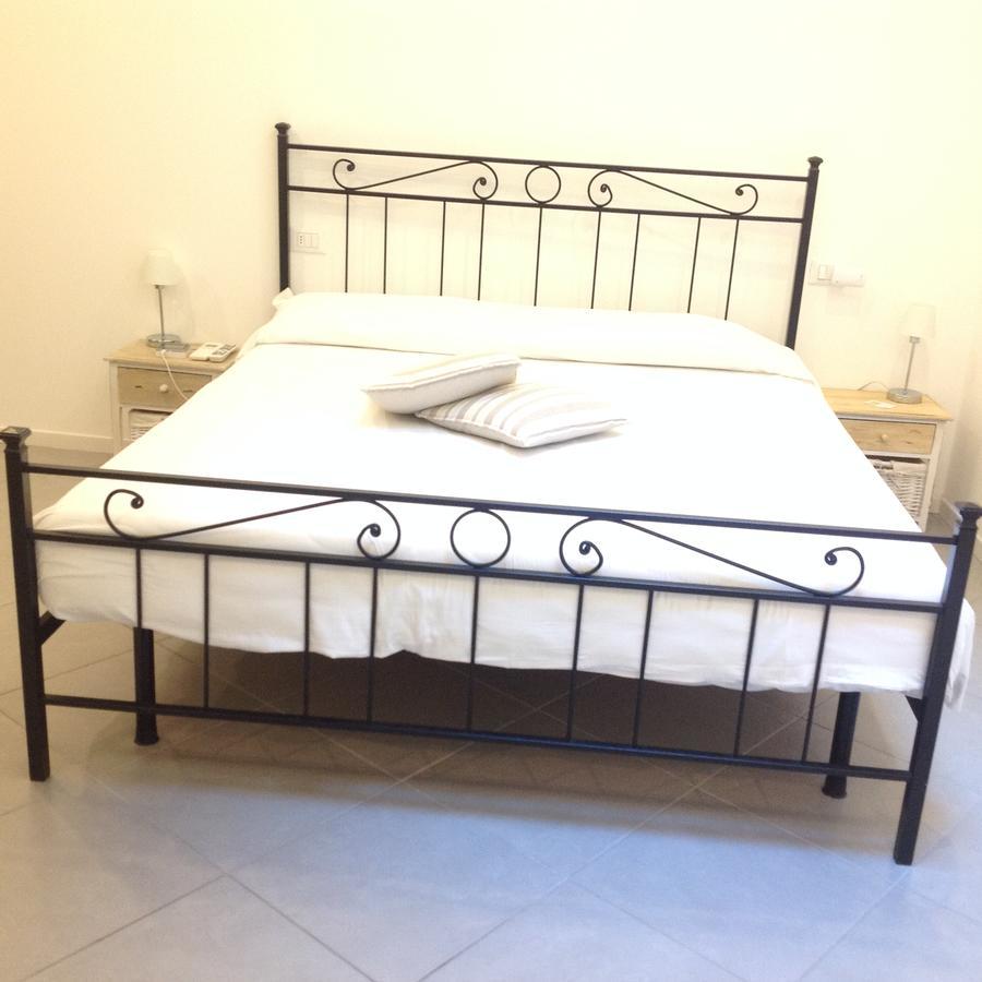 Fontana Rooms Lake Como Rum bild